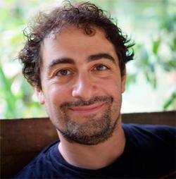 Деніел Мате