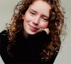 Меґ Джозефсон